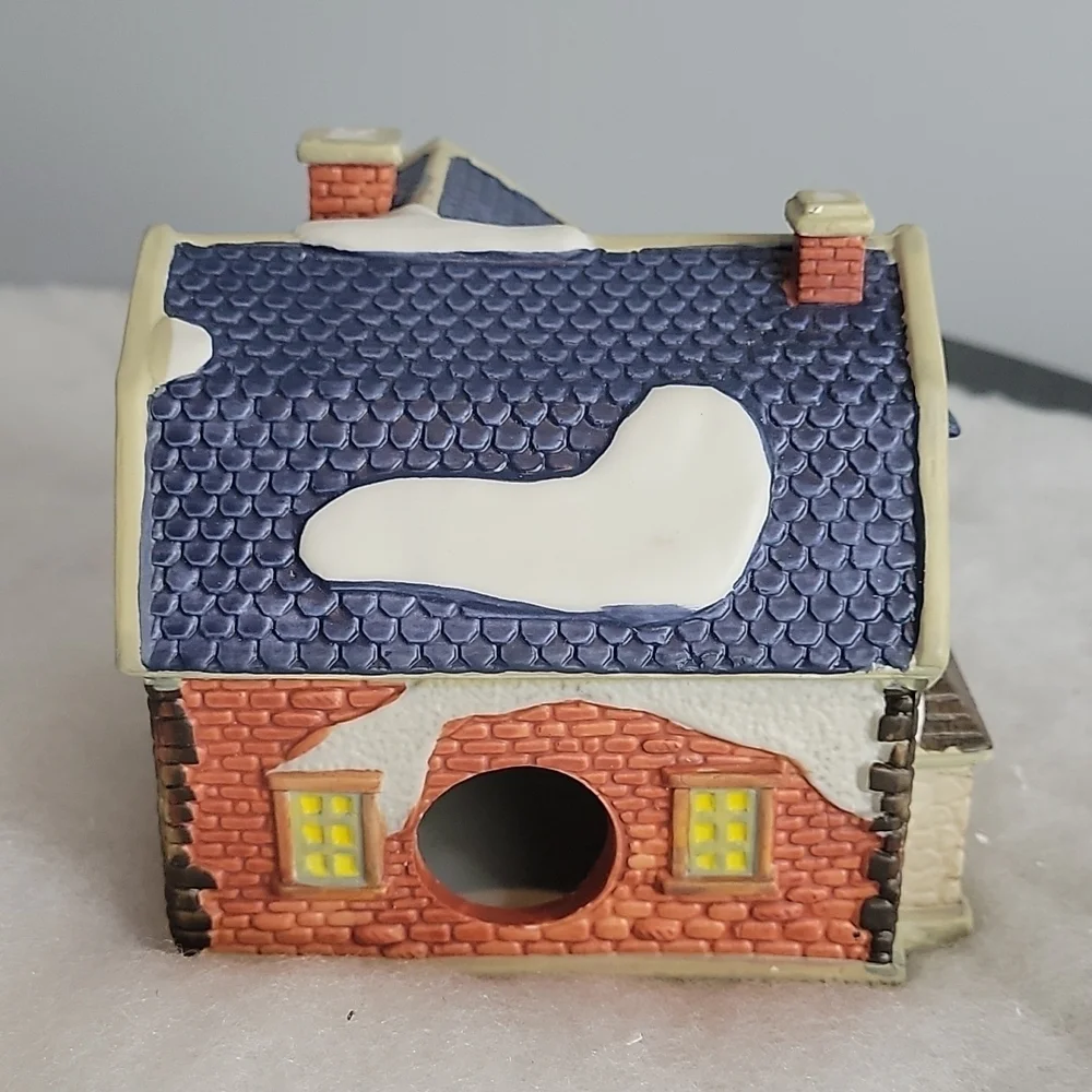 1994 VIntage Lemax Dickensvale Collectibles Porcelain Lighted House 45126